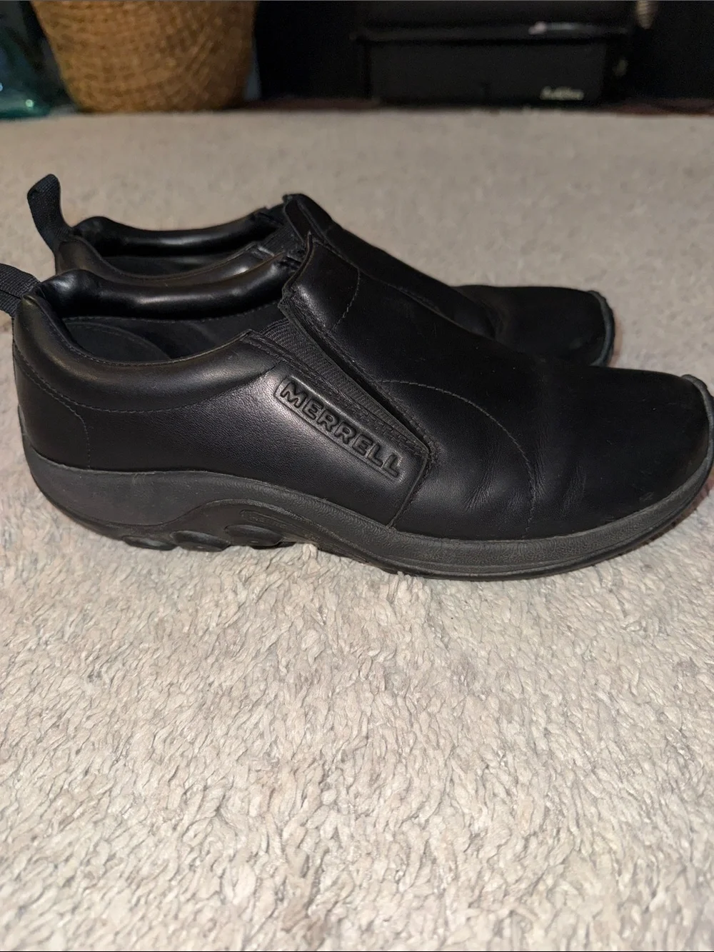 Merrell Men’s Black Slip-On Comfort Loafers. Leather, outdoor minimalist black